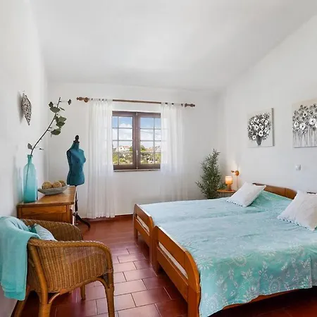 Apartment Tranquil Benagil: Sea-view With Roof Terrace And Pools *