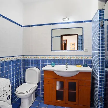 Apartment Tranquil Benagil: Sea-view With Roof Terrace And Pools *
